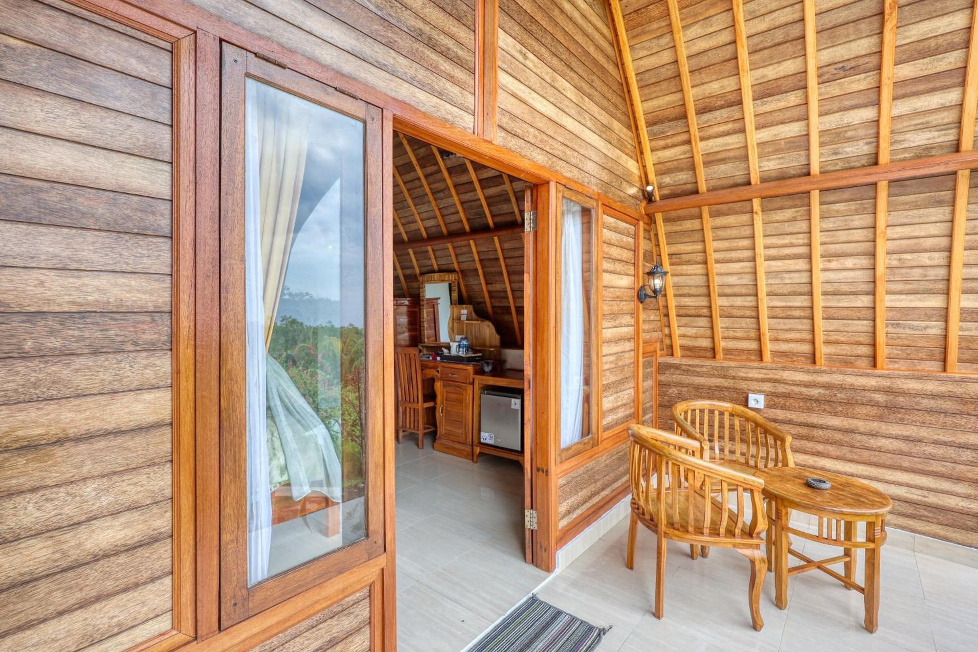 Bagia Bungalows Batumadeg Rum bild