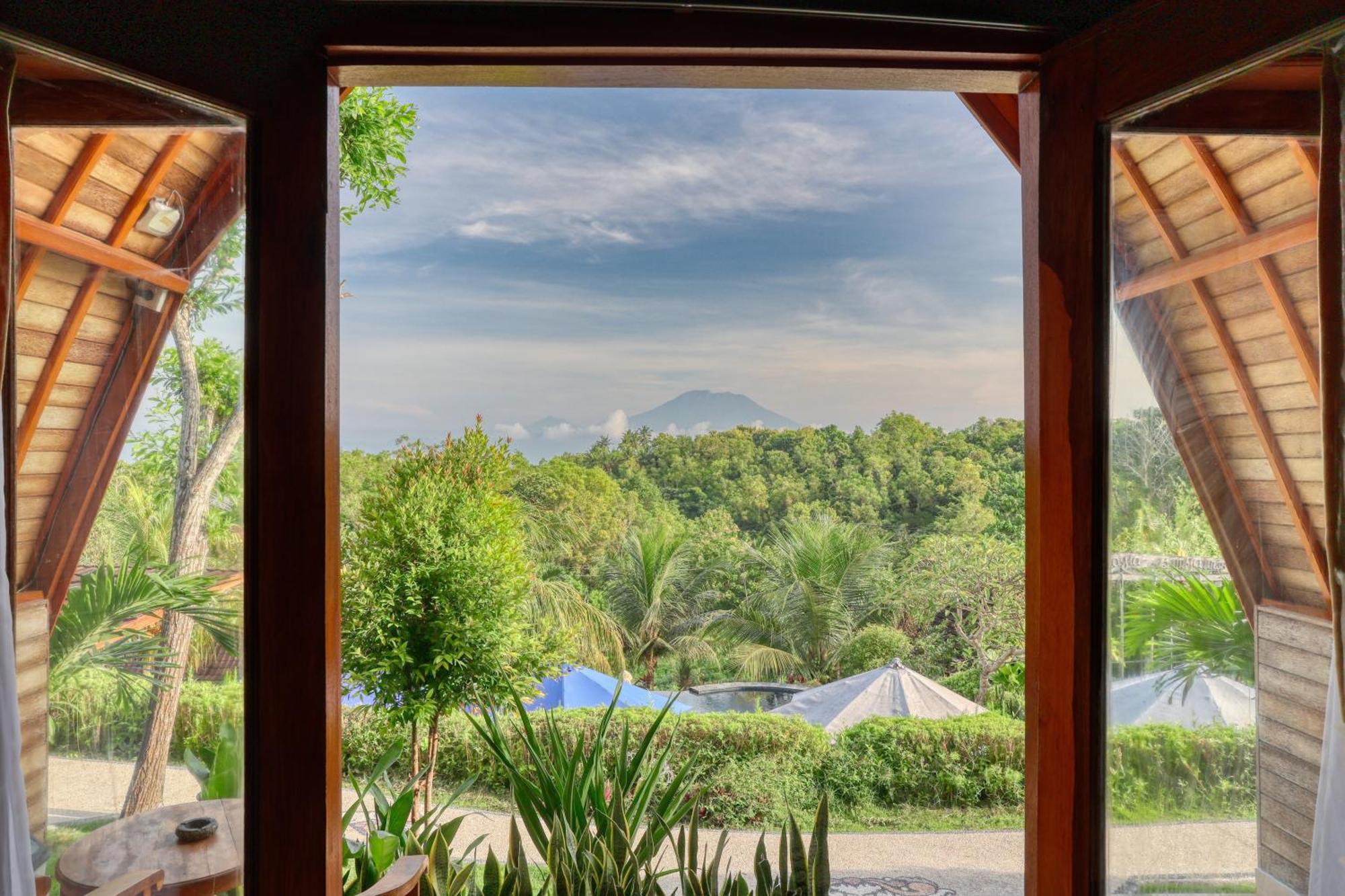 Bagia Bungalows Batumadeg Exteriör bild